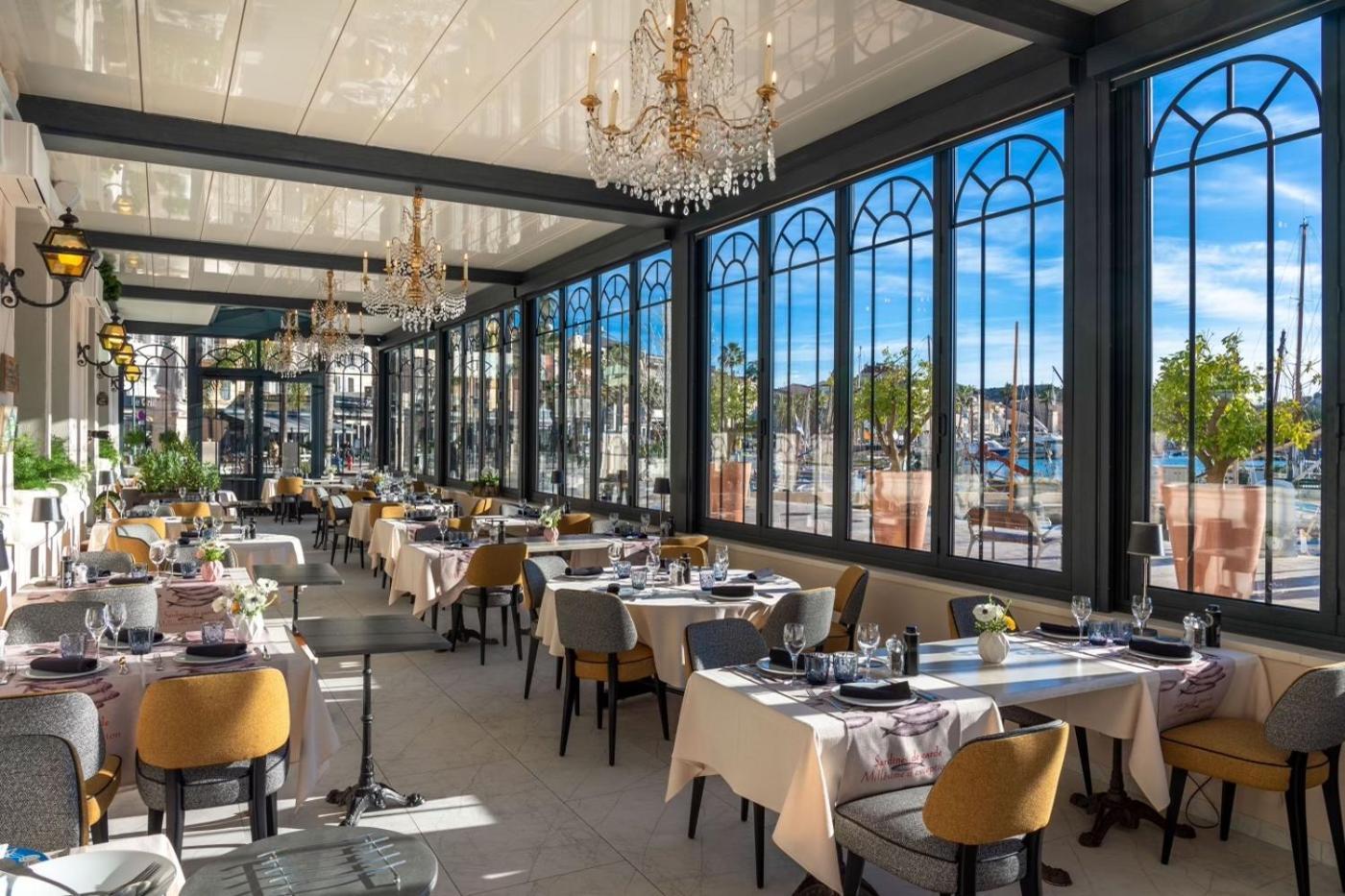 סנרי-סור-מר Hotel Restaurant De La Tour מראה חיצוני תמונה